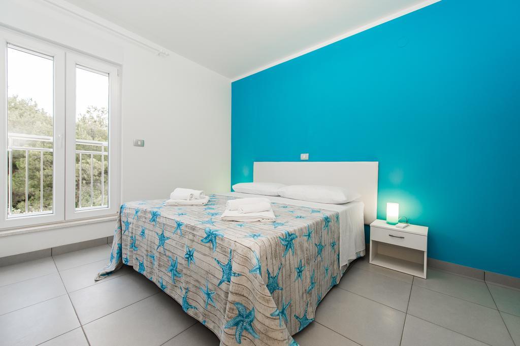 Blue Sky Apartments 罗戈兹尼察 外观 照片