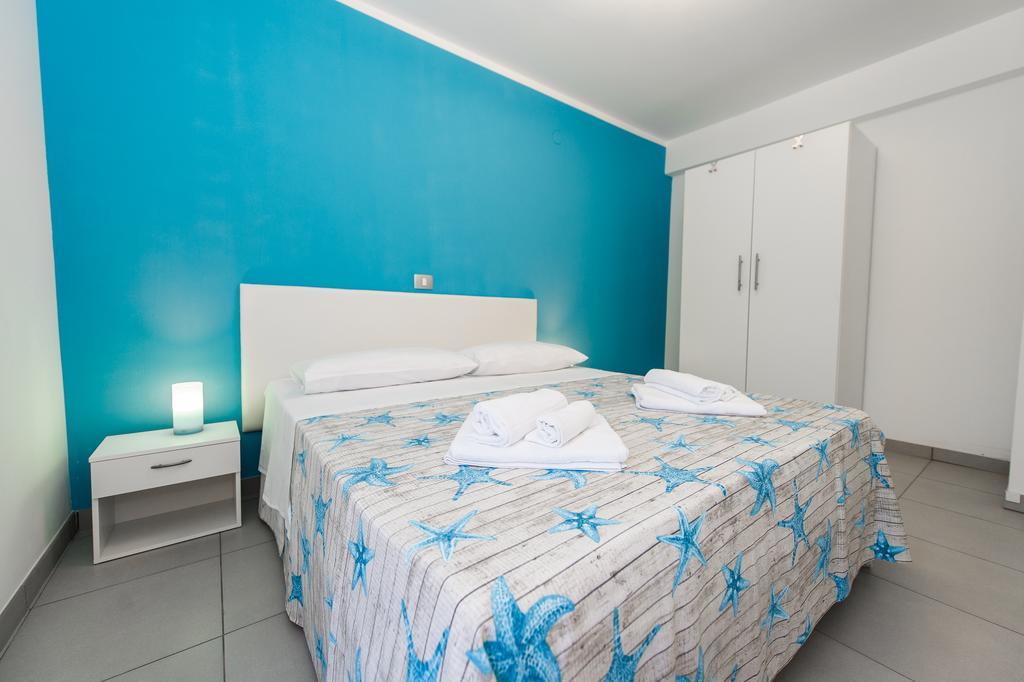 Blue Sky Apartments 罗戈兹尼察 外观 照片