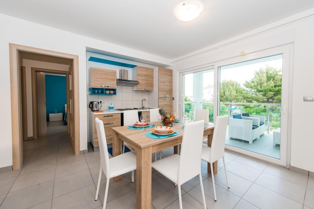 Blue Sky Apartments 罗戈兹尼察 外观 照片
