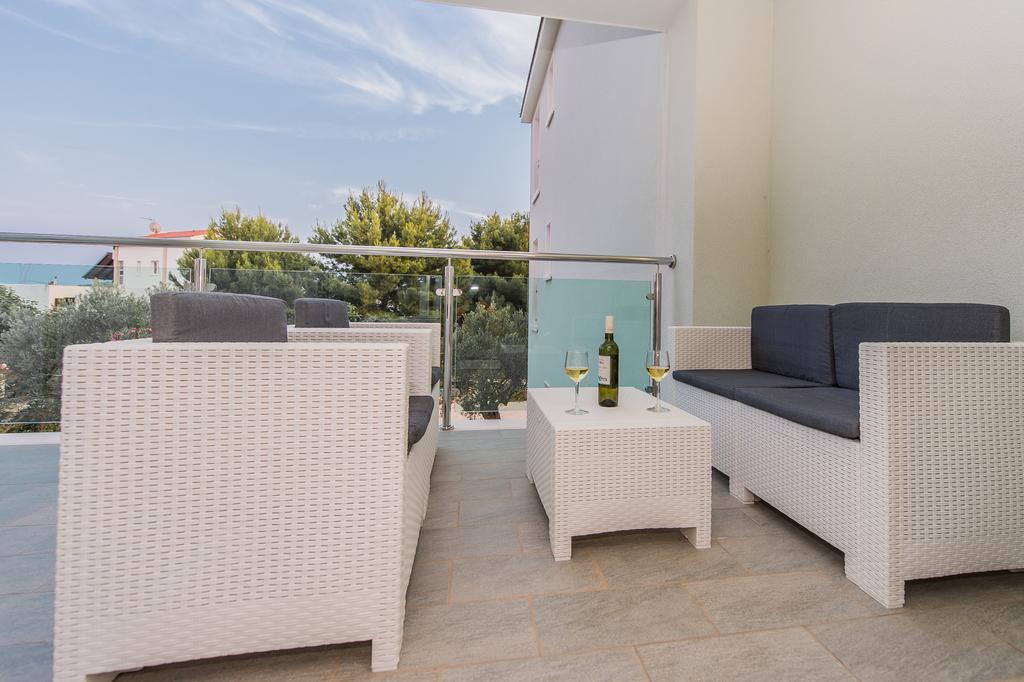 Blue Sky Apartments 罗戈兹尼察 外观 照片